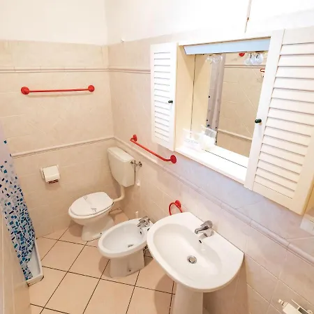 House In With Swimming Pool, Garden With Gazebo And Barbecue. *